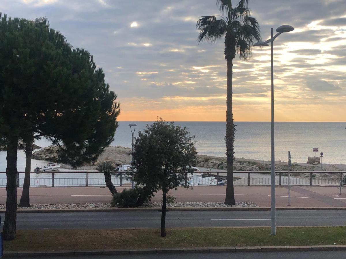 Front De Mer,Plage, Piscine, Parking Cagnes-sur-Mer Exterior foto