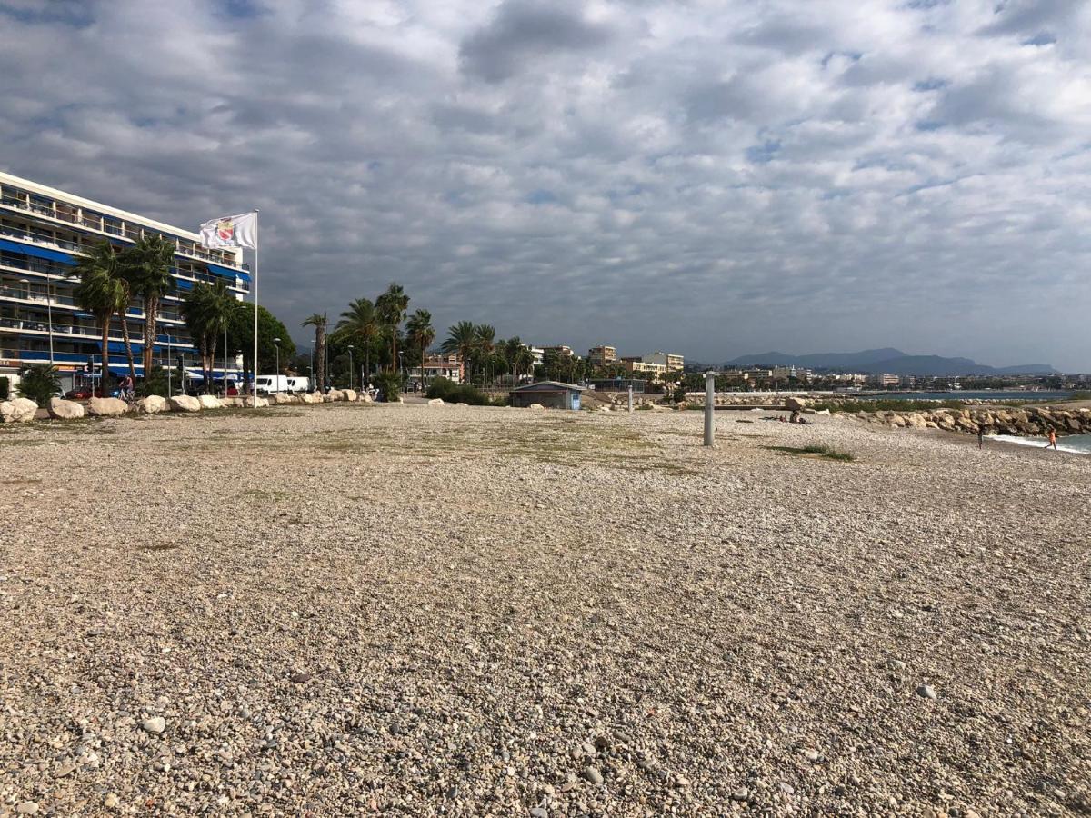 Front De Mer,Plage, Piscine, Parking Cagnes-sur-Mer Exterior foto