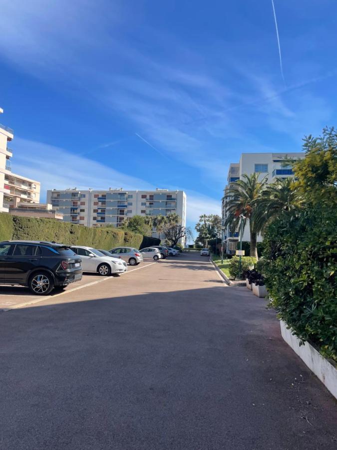 Front De Mer,Plage, Piscine, Parking Cagnes-sur-Mer Exterior foto