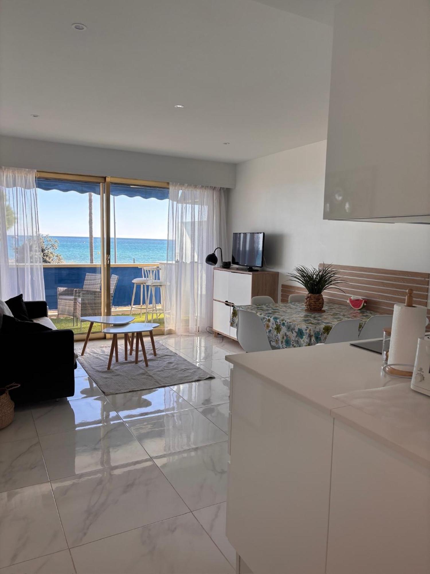 Front De Mer,Plage, Piscine, Parking Cagnes-sur-Mer Exterior foto