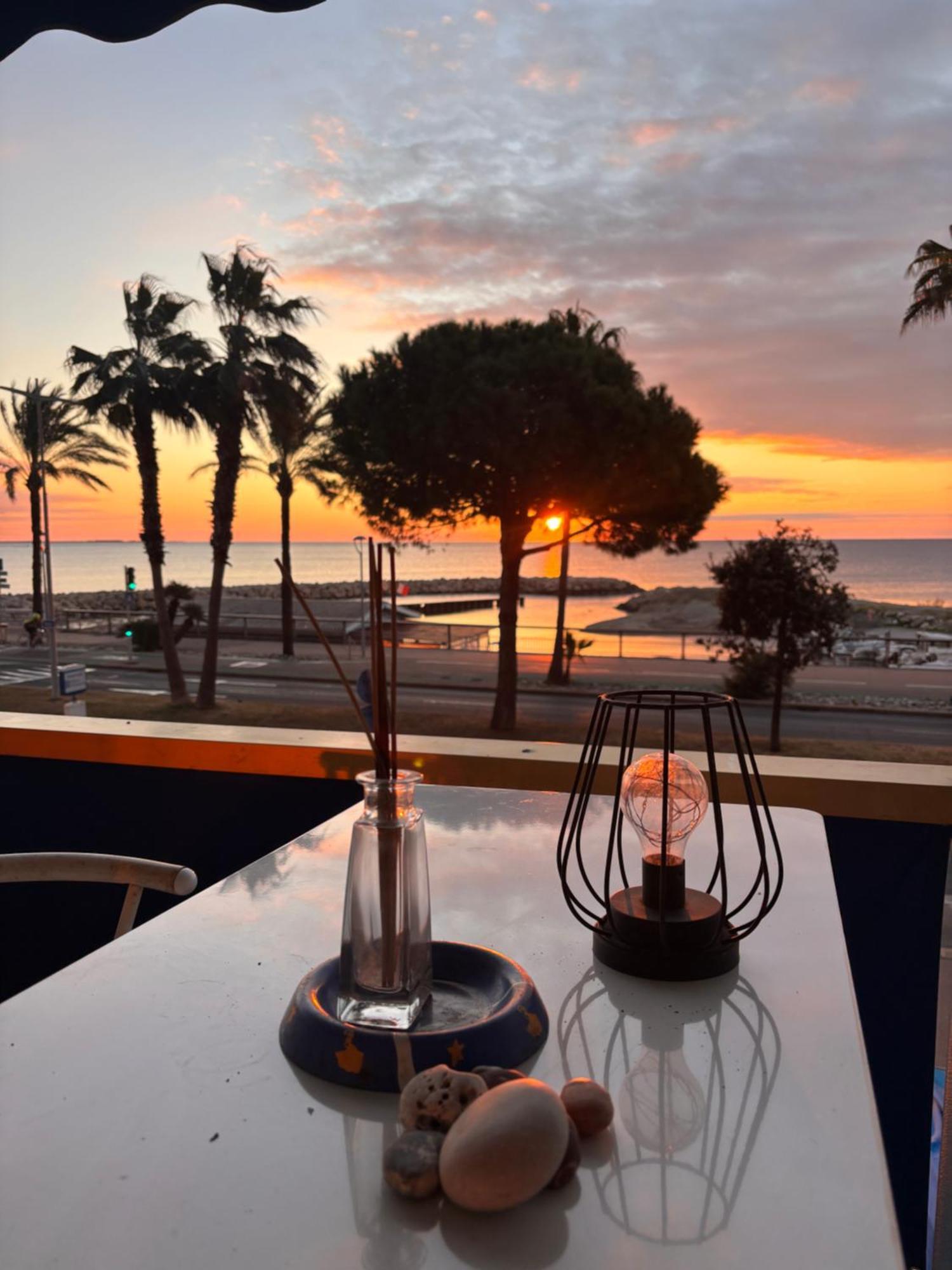 Front De Mer,Plage, Piscine, Parking Cagnes-sur-Mer Exterior foto