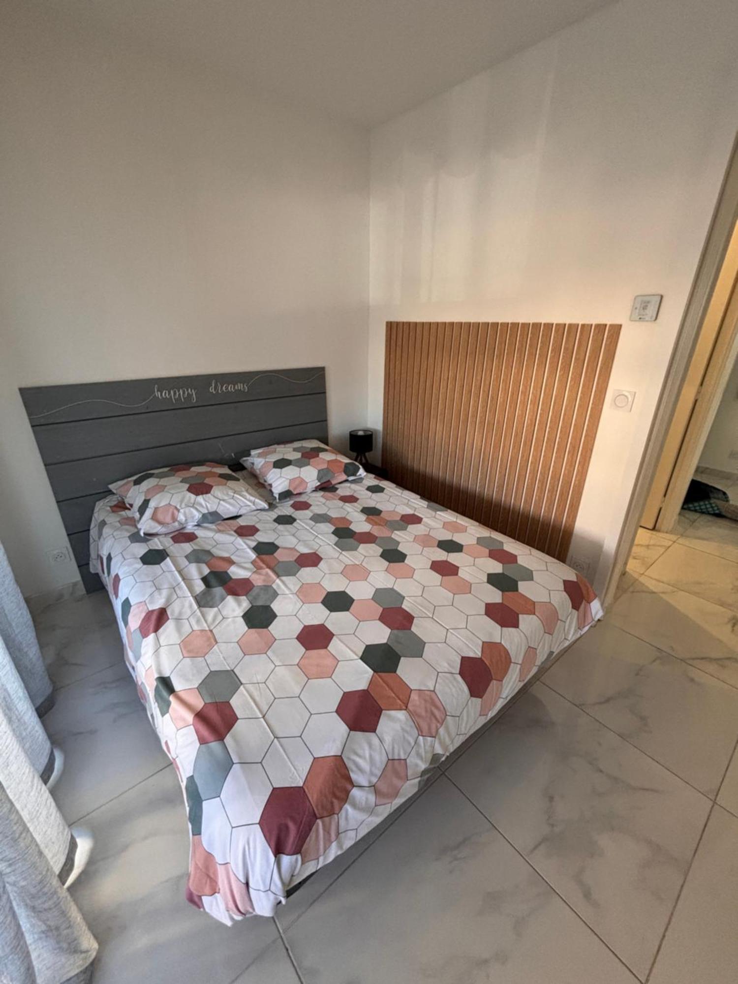Front De Mer,Plage, Piscine, Parking Cagnes-sur-Mer Exterior foto